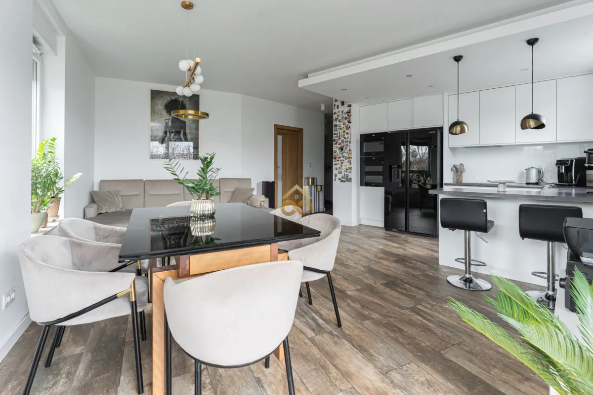 4 pokoje z dużym ogrodem w świetnej lokalizacji!